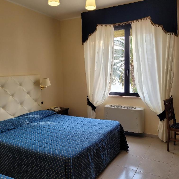 Hotel Eden Sul Lago Μπολσένα Εξωτερικό φωτογραφία